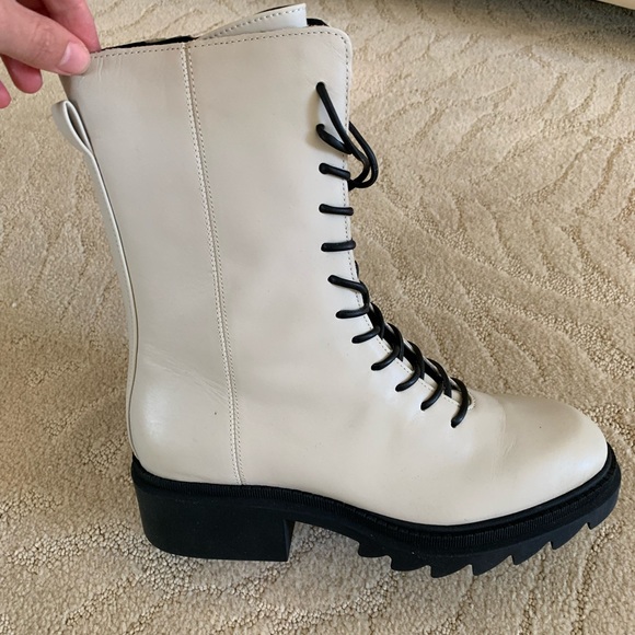 Zara Low Heeled Laced Leather Ankle Boots - Picture 2 of 4